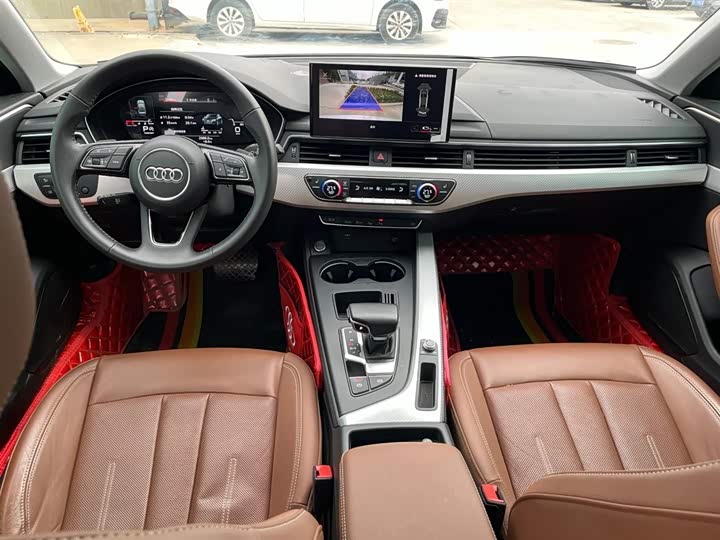 Фото 10 - Audi A4L