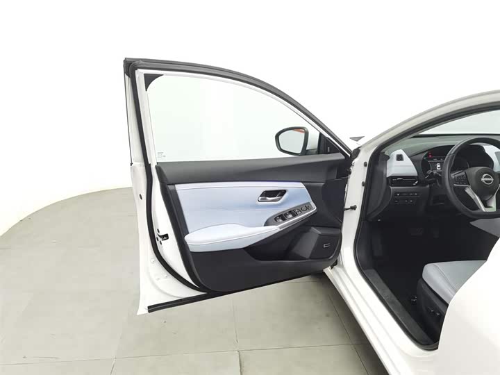 Фото 8 - Nissan Sylphy