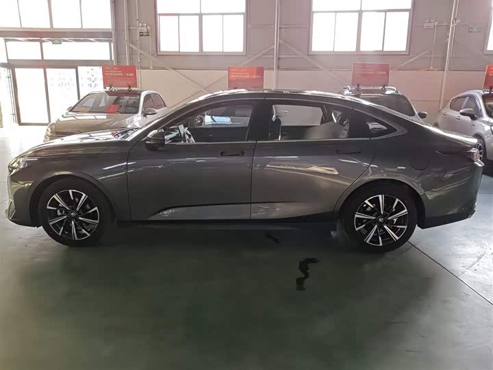 Фото 5 - Changan Eado Plus