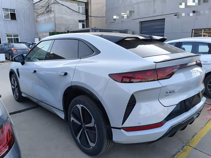 Фото 5 - BYD Song L