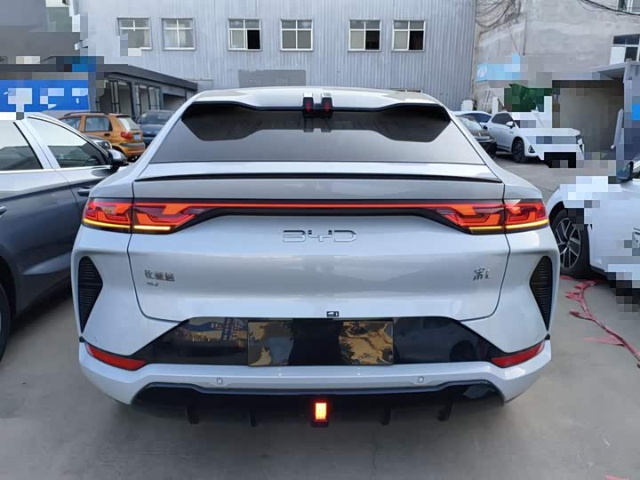 Фото 6 - BYD Song L