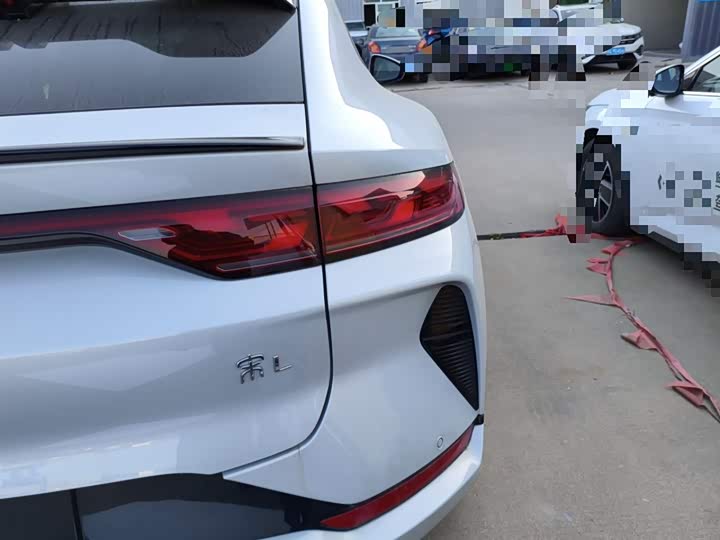 Фото 8 - BYD Song L