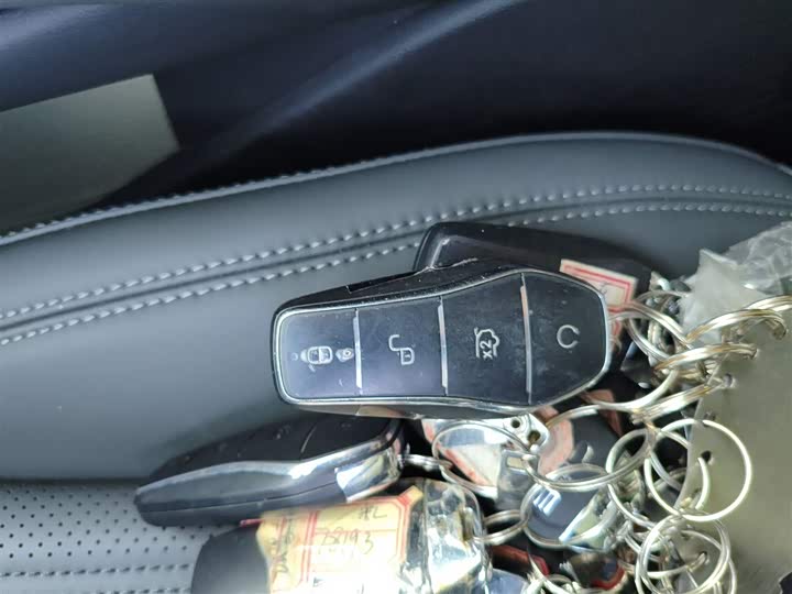 Фото 9 - BYD Song L