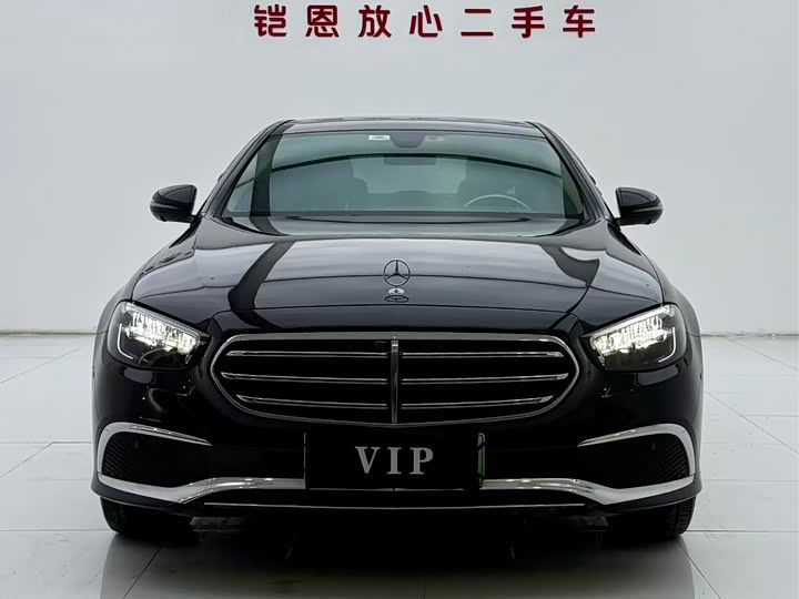 Фото 2 - Mercedes-Benz E-Class Hybrid