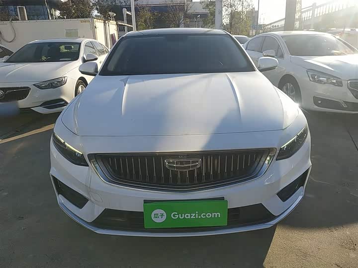 Фото 3 - Geely Preface