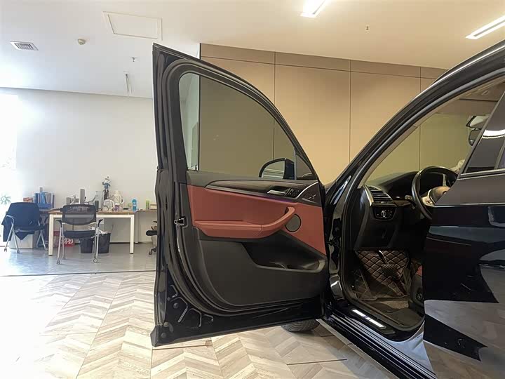 Фото 15 - BMW X3