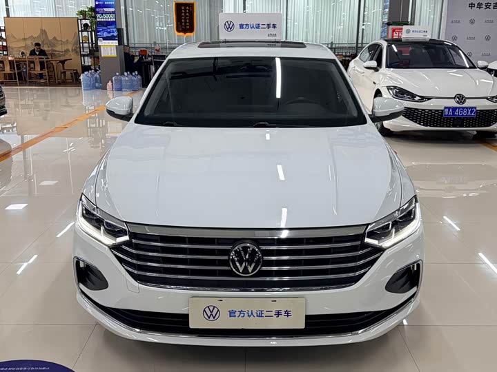 Фото 2 - Volkswagen Lavida