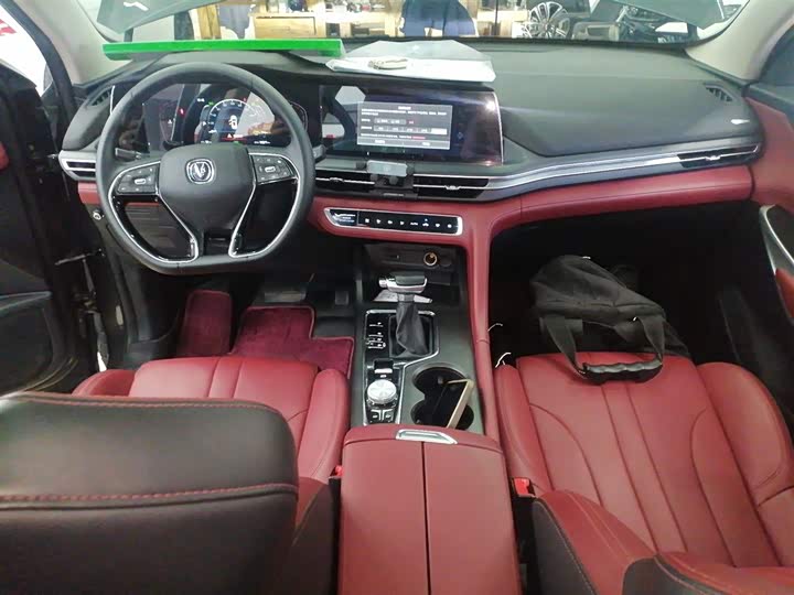 Фото 10 - Changan CS75 Plus