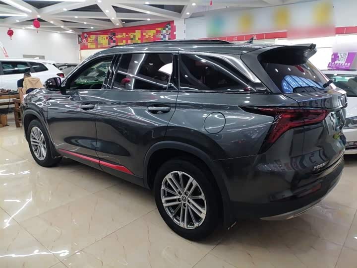 Фото 5 - Changan CS75 Plus