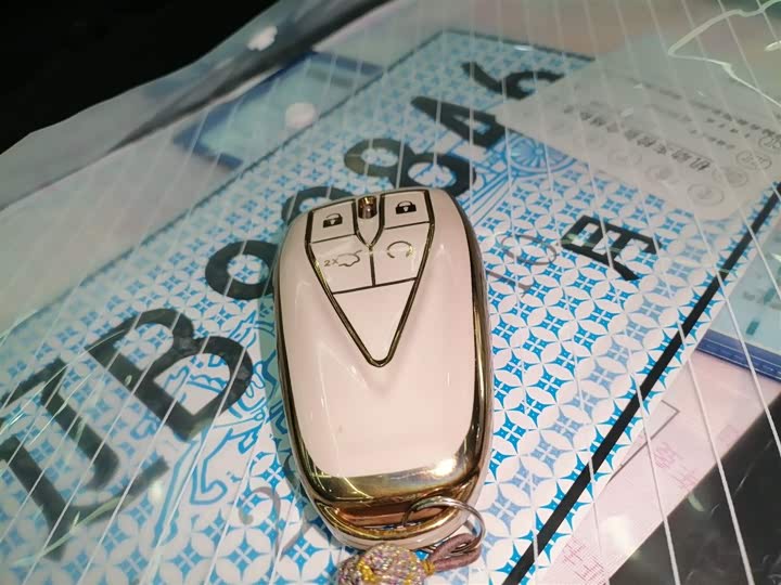 Фото 9 - Changan CS75 Plus