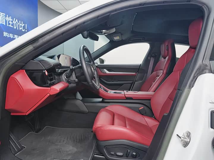 Фото 6 - Porsche Taycan