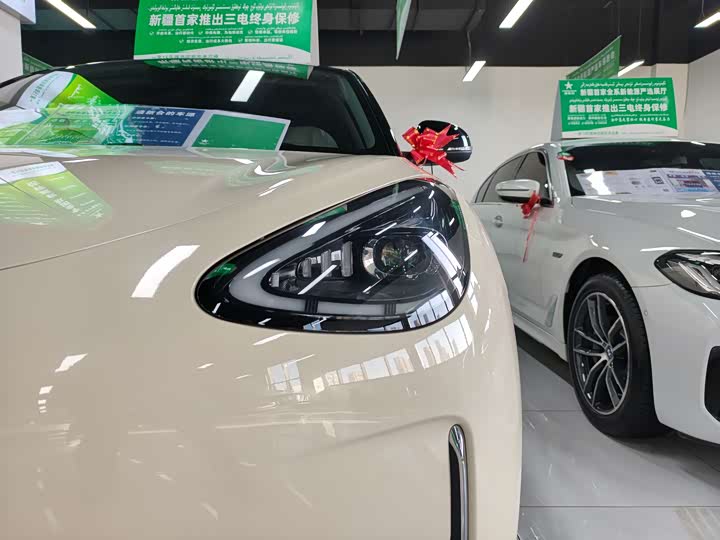 Фото 15 - Geely Galaxy Geome