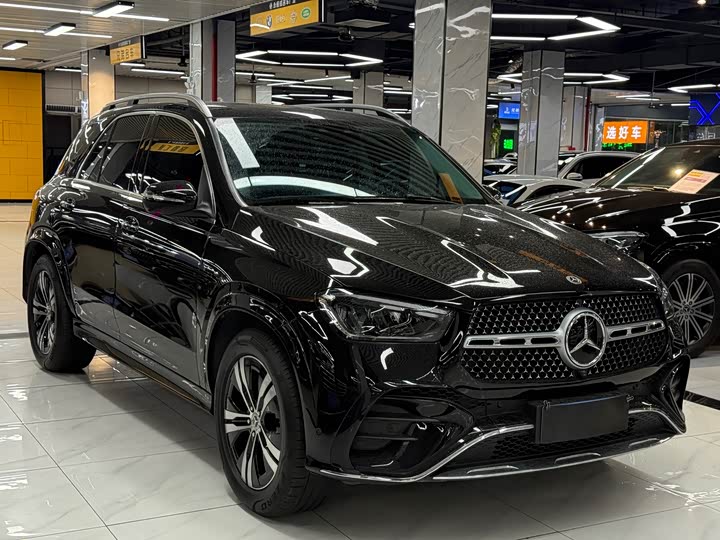 Фото 3 - Mercedes-Benz GLE-Class