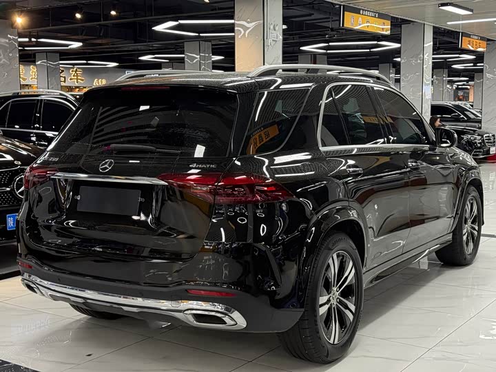 Фото 9 - Mercedes-Benz GLE-Class