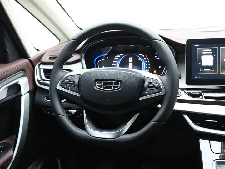 Фото 16 - Geely Jiaji