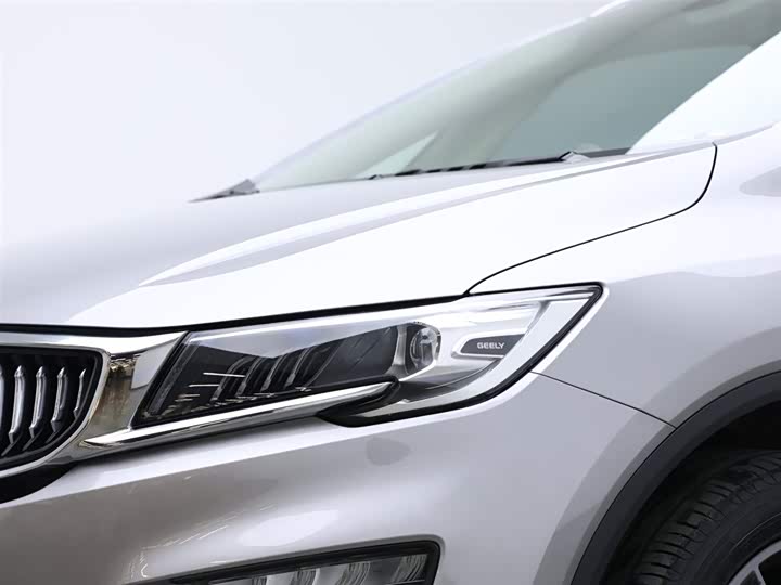 Фото 18 - Geely Jiaji
