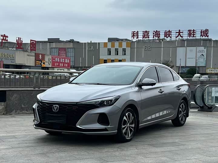 Фото 1 - Changan Eado Plus