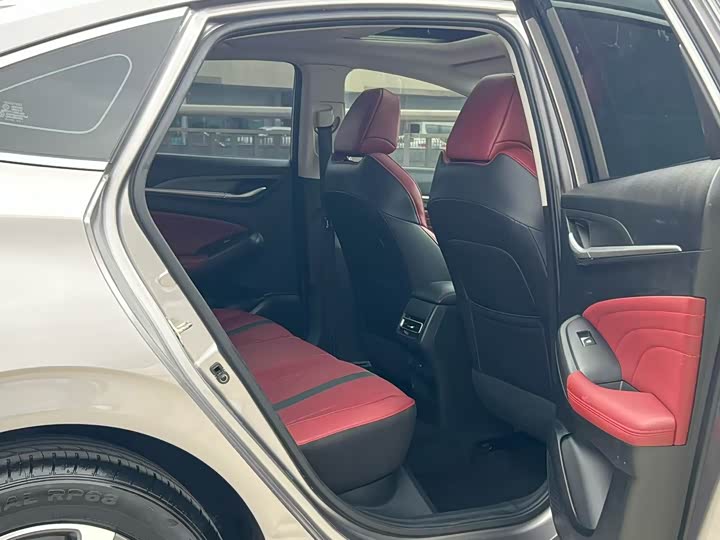 Фото 9 - Changan Eado Plus