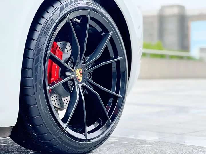 Фото 9 - Porsche 718