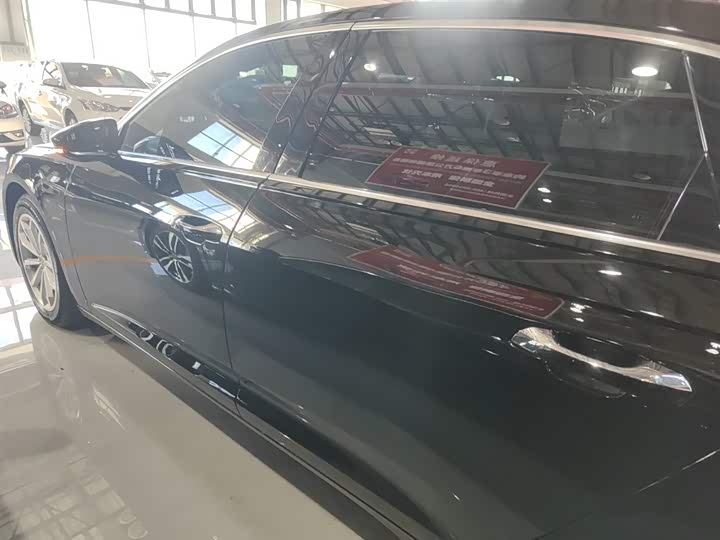 Фото 5 - Audi A6L