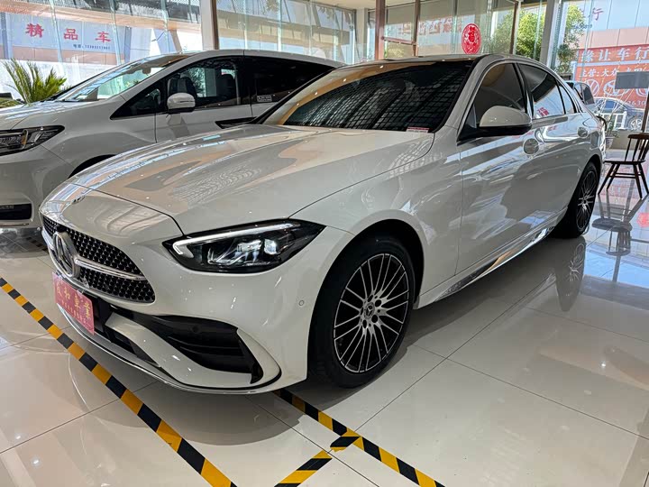 Фото 1 - Mercedes-Benz C-Class