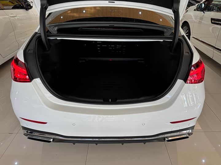 Фото 16 - Mercedes-Benz C-Class