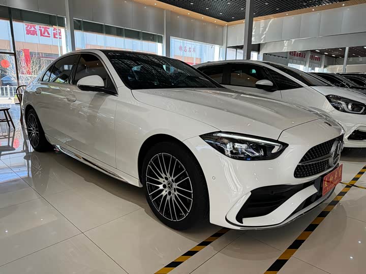 Фото 3 - Mercedes-Benz C-Class