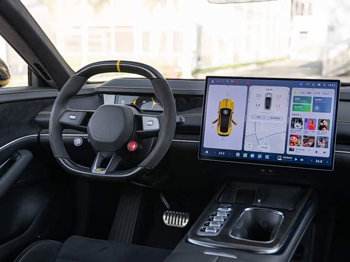 Фото 13 - Xiaomi SU7 Ultra