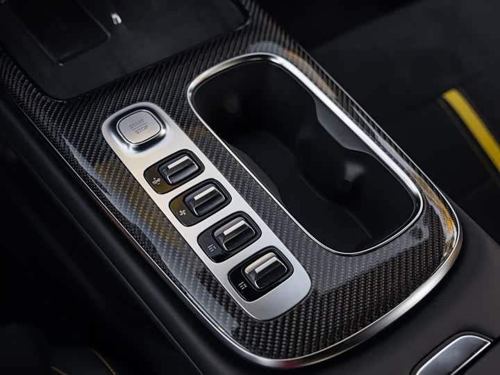 Фото 18 - Xiaomi SU7 Ultra