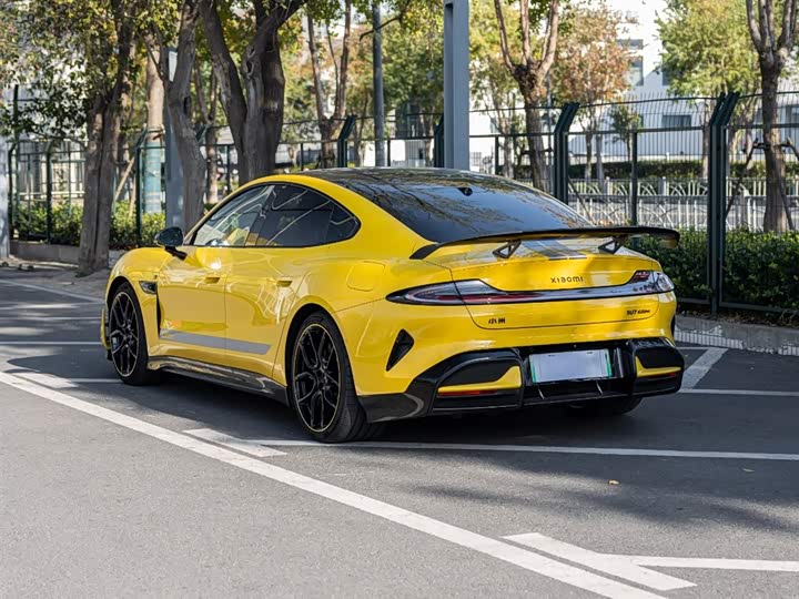 Фото 6 - Xiaomi SU7 Ultra