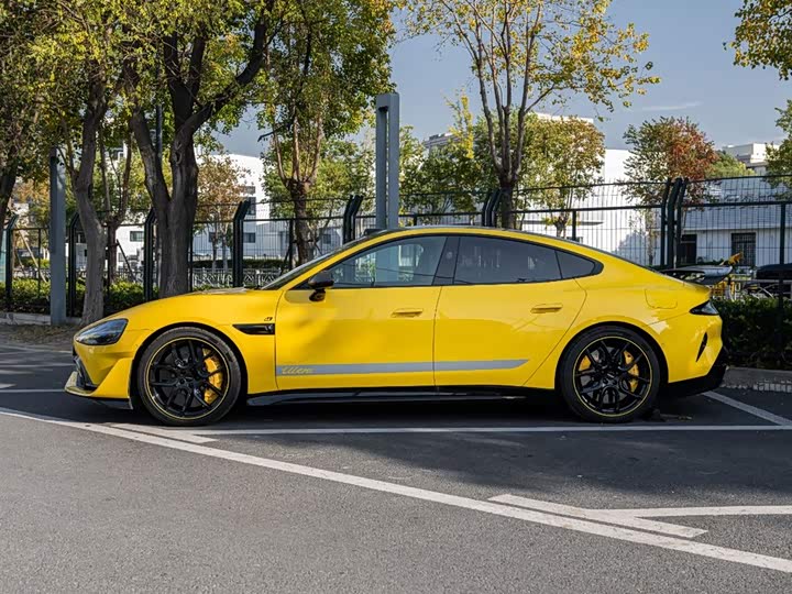 Фото 7 - Xiaomi SU7 Ultra