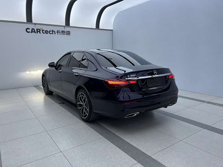 Photo 6 - Mercedes-Benz E-Class