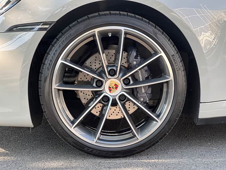 Фото 8 - Porsche 911