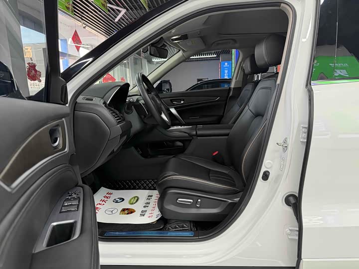 Фото 4 - Honda Avancier