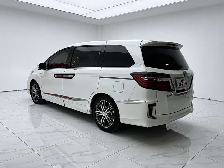 Фото 7 - Honda Elysion