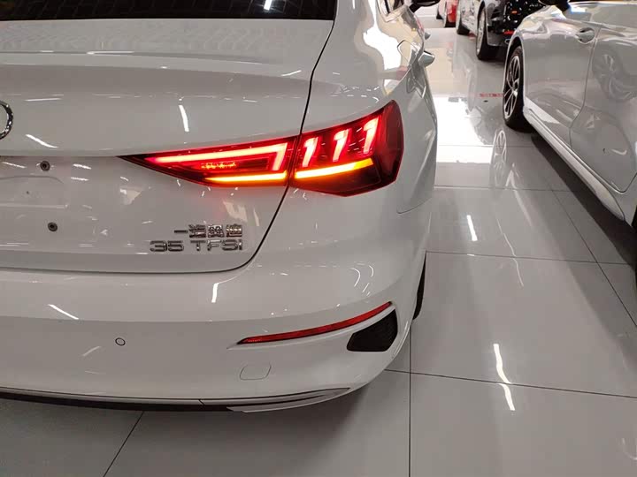 Фото 8 - Audi A3