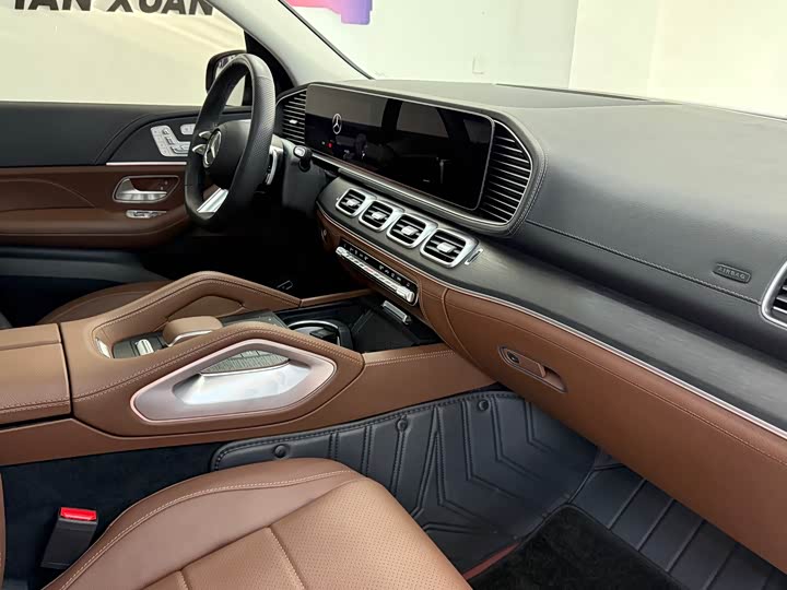 Фото 11 - Mercedes-Benz GLS-Class