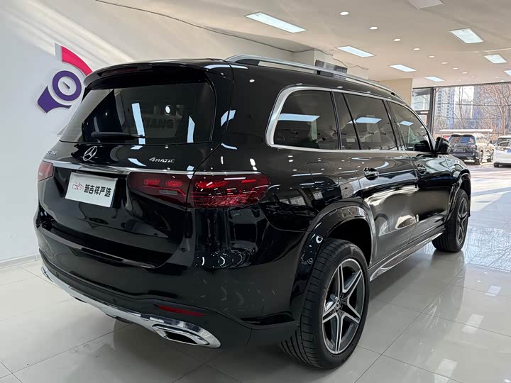 Фото 19 - Mercedes-Benz GLS-Class