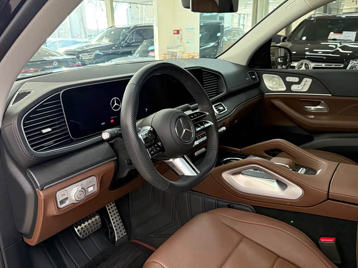 Фото 8 - Mercedes-Benz GLS-Class