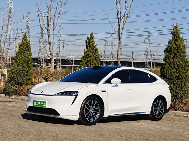 Фото 1 - Luxeed R7