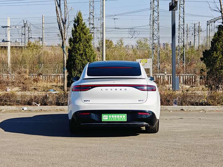 Фото 5 - Luxeed R7