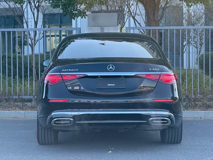 Фото 5 - Mercedes-Benz Maybach S-Class