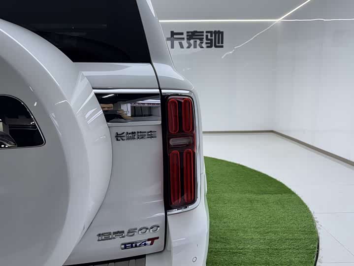 Фото 25 - Tank 500 Hybrid