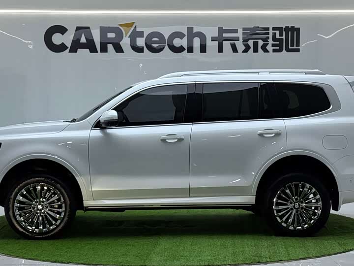 Фото 6 - Tank 500 Hybrid