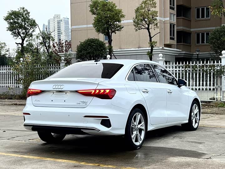 Фото 10 - Audi A3