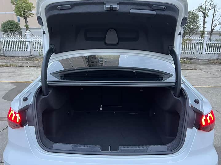 Фото 18 - Audi A3