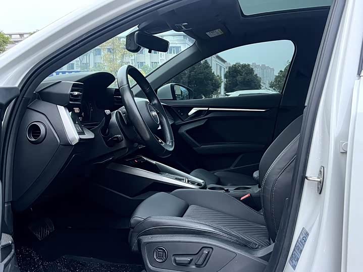 Фото 2 - Audi A3