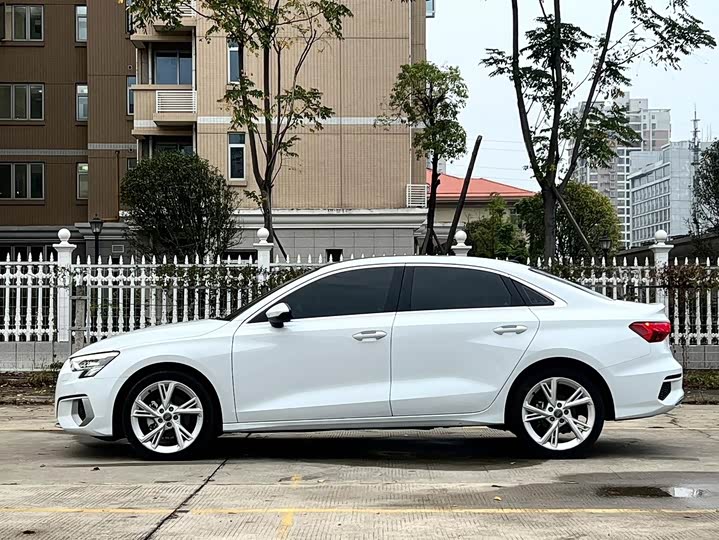 Фото 4 - Audi A3