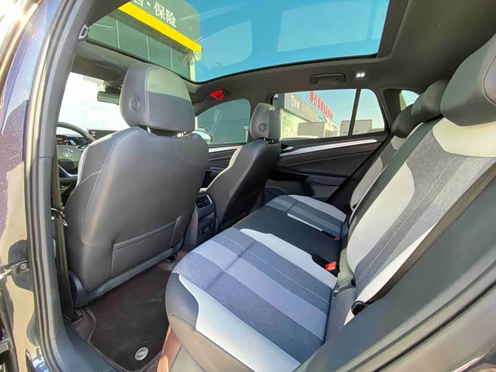 Фото 6 - Volkswagen ID.4 Crozz