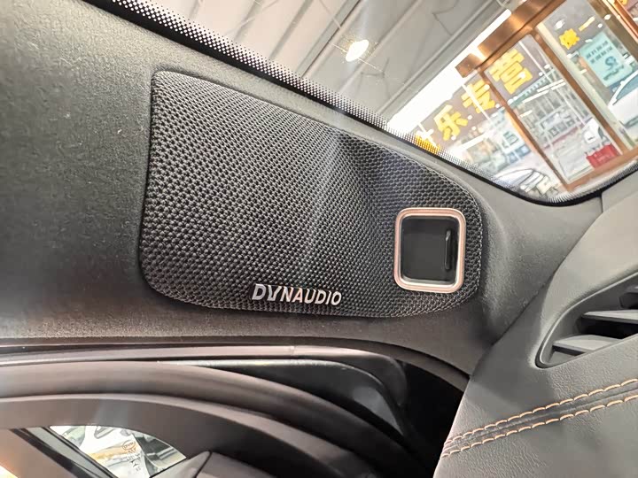 Фото 14 - BYD Han L